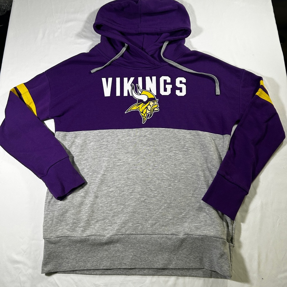 NFL Team Apparel Minesota Vikings Lightweight Hoodie